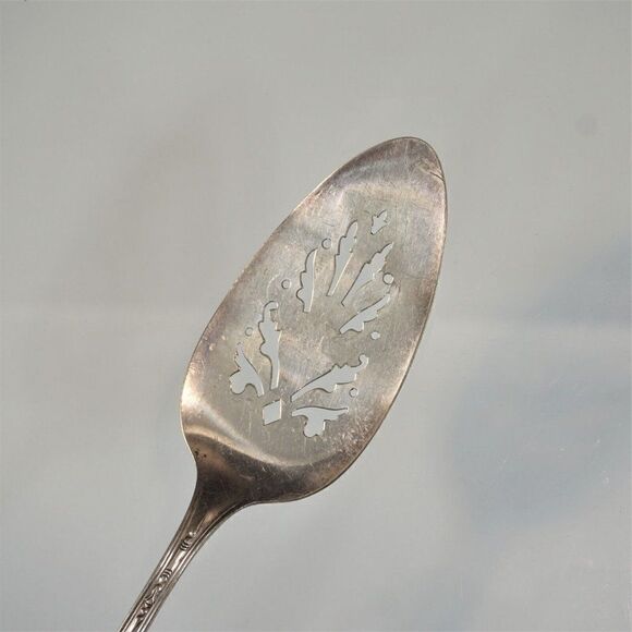 Wm A Rogers A1 Plus Pierced Pie Server Oneida 1936 Meadowbrook Silverplate - Picture 5 of 9